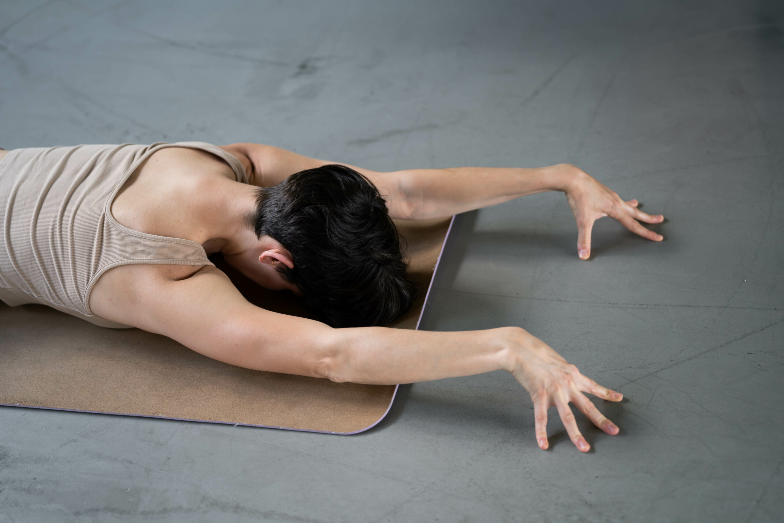 Cours de Pilates à Montpellier - renforcement du dos et engagement du centre